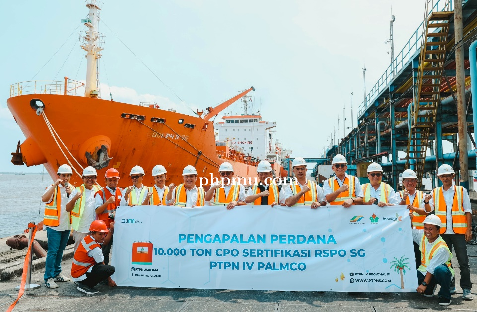PTPN IV Regional III Kapalkan 10.000 Ton CPO Bersertifikasi RSPO SG Senilai USD9 Juta ke Eropa