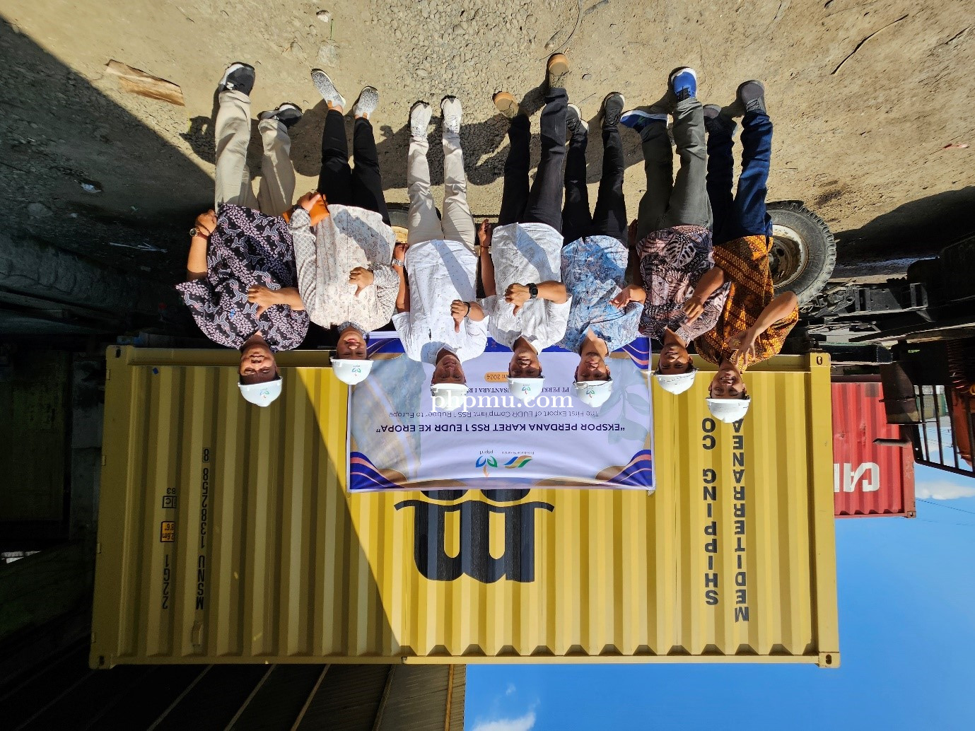 PTPN Group & Produsen Ban Bergandengan Tangan Untuk Kelestarian 